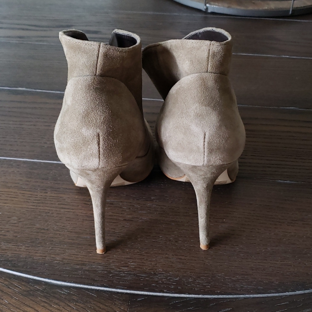 Express Booties - Picture 3 of 4